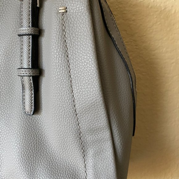 Kenneth Cole Reaction Gray Shoulder Bag - Picture 11 of 16